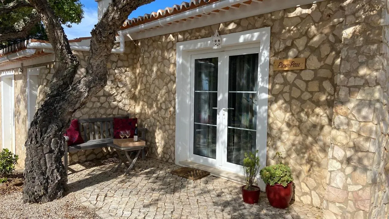 Sussurros Do Monte Bed and Breakfast Aljezur Bed & Breakfast