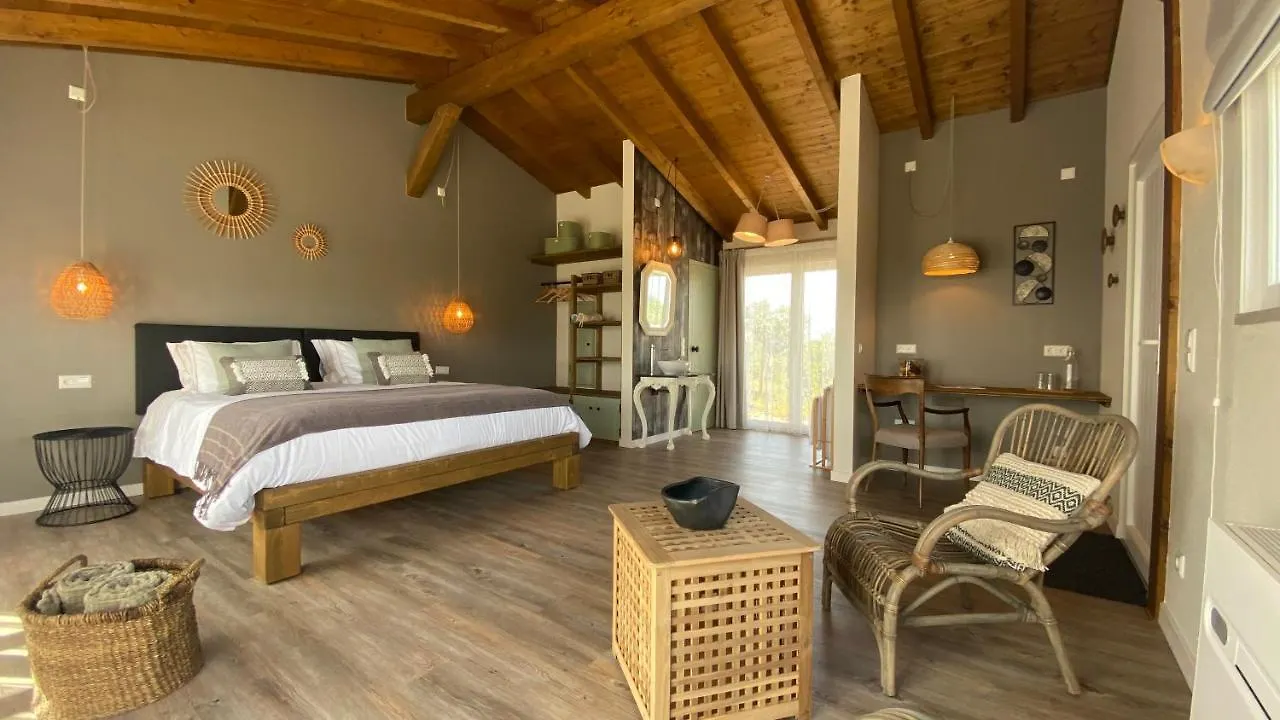 Sussurros Do Monte Bed and Breakfast Aljezur 0*,