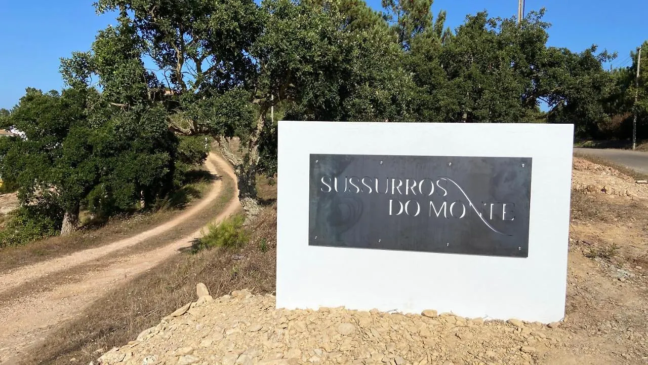 アルジェズール Sussurros Do Monte Bed & Breakfast